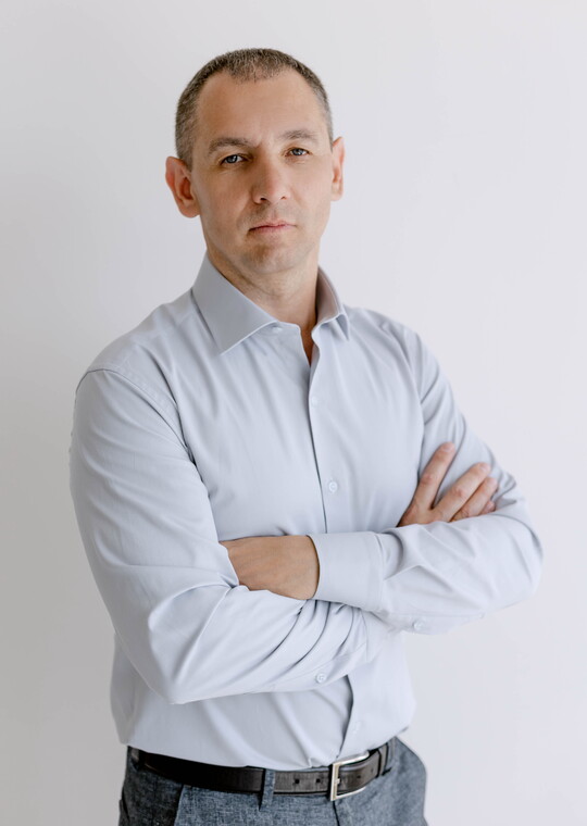 — Директор «СМТ-Белмаркет Трейд»  И. Безрученко